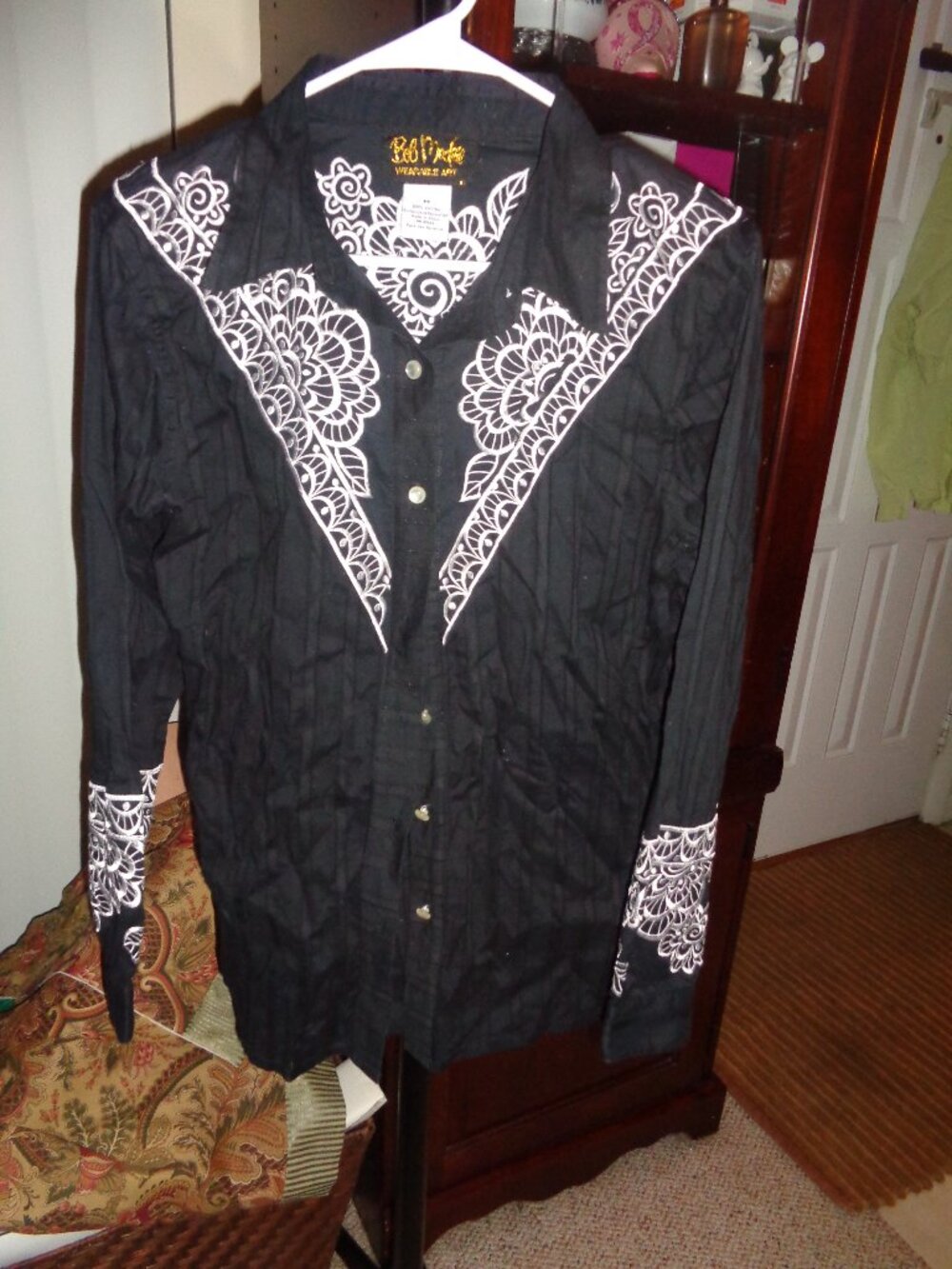 Bob Mackie Black White Shirt Women Medium Wearable Art Embroidered Cotton